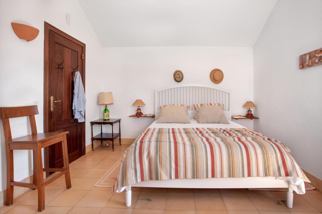 Joivy 3-Br Cottage With Terrace And Garden In Colares Синтра Екстериор снимка